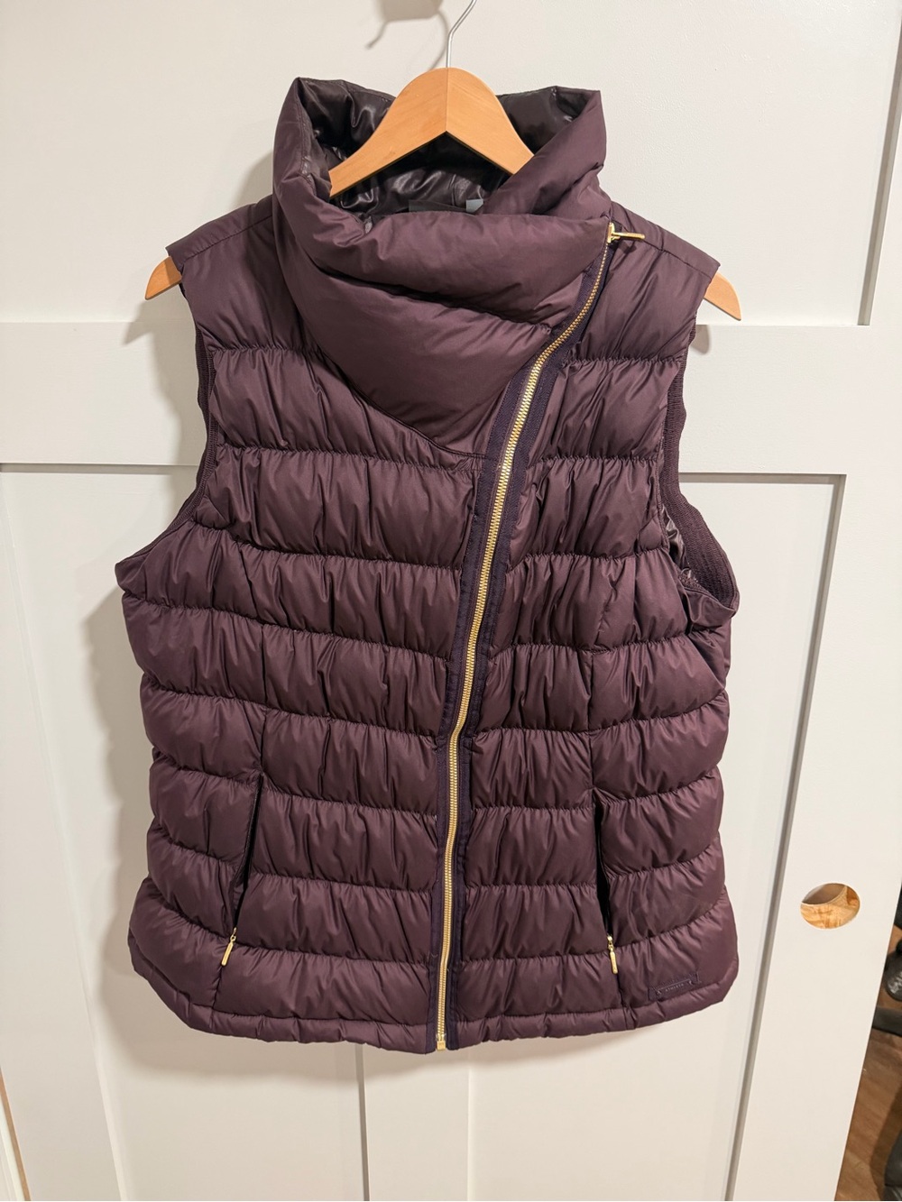 Athleta Quilted Puffer Vest in Plum with Gold Zipper